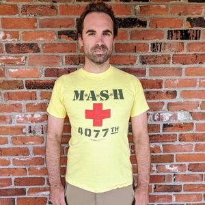 1981 vintage MASH t-shirt